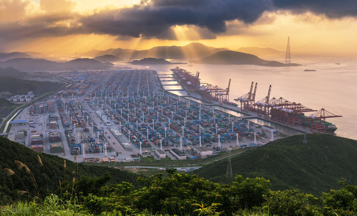 宁波港因疫情再次关闭！供应链中断引发担忧；美线大面积跳港